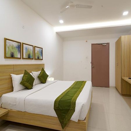 The Perch Hotel Visakhapatnam Bagian luar foto