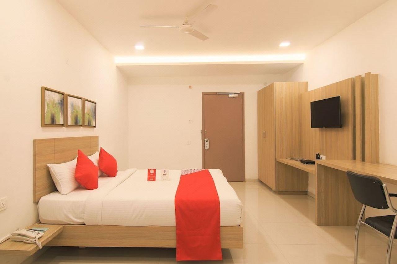 The Perch Hotel Visakhapatnam Bagian luar foto